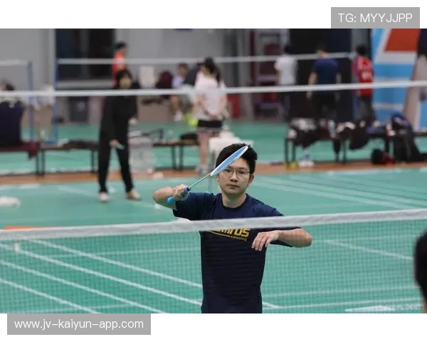 世界冠军意外败给素人:羽毛球的真正魅力在哪?