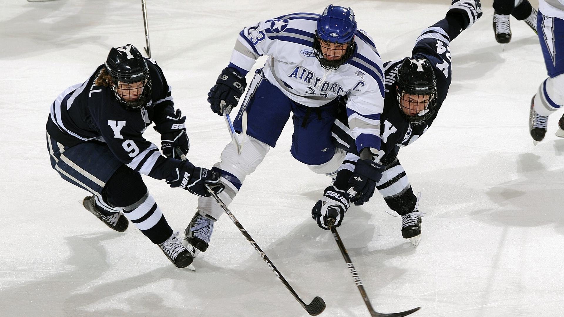 体育新闻中心早间快讯上线，体育频道早间新闻